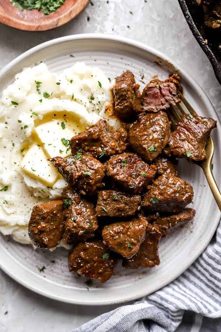 Garlic Butter Steak Bites (Tender, Juicy & Ready in 20 Minutes!)